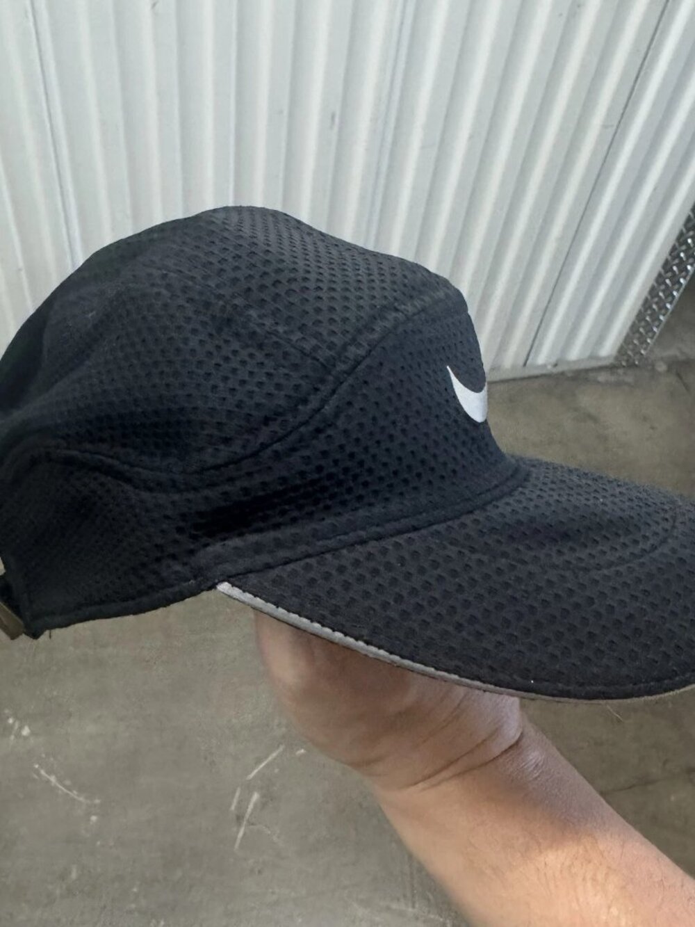 Nike Tailwind Dri-FIT Mesh Running Hat Cap Black Adjustable CI5667-010